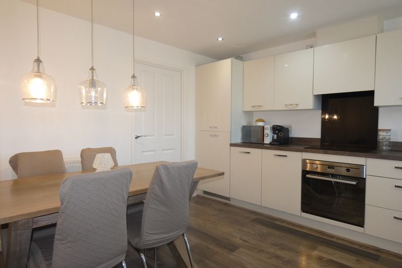 Kitchen/Diner- click for photo gallery